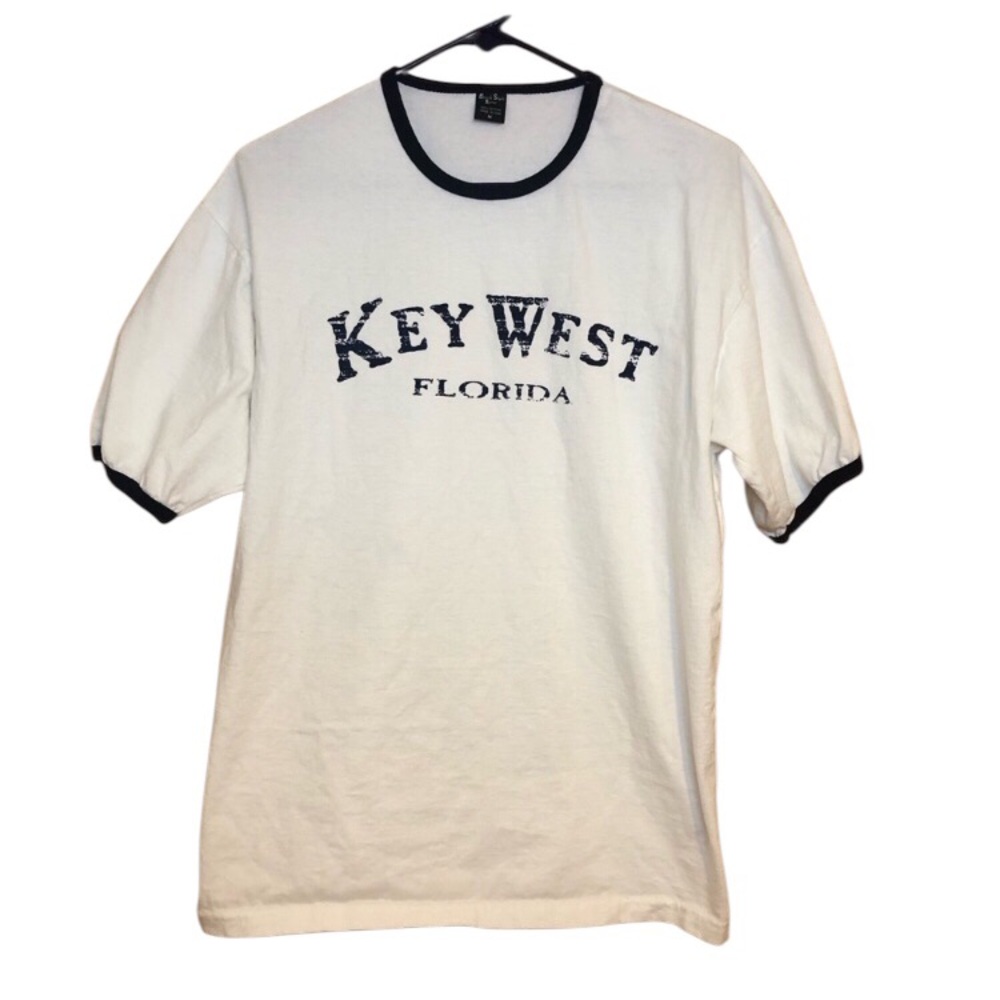 2/$20 Vintage 90s Key West Florida White & Navy Trim T-shirt Sz M